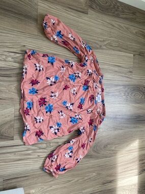 Old Navy Peach Floral Off-Shoulder Top